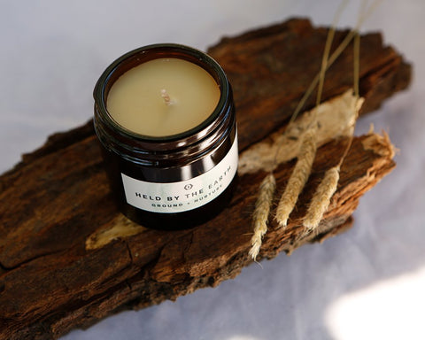Into the Green – Held by the Earth candle
