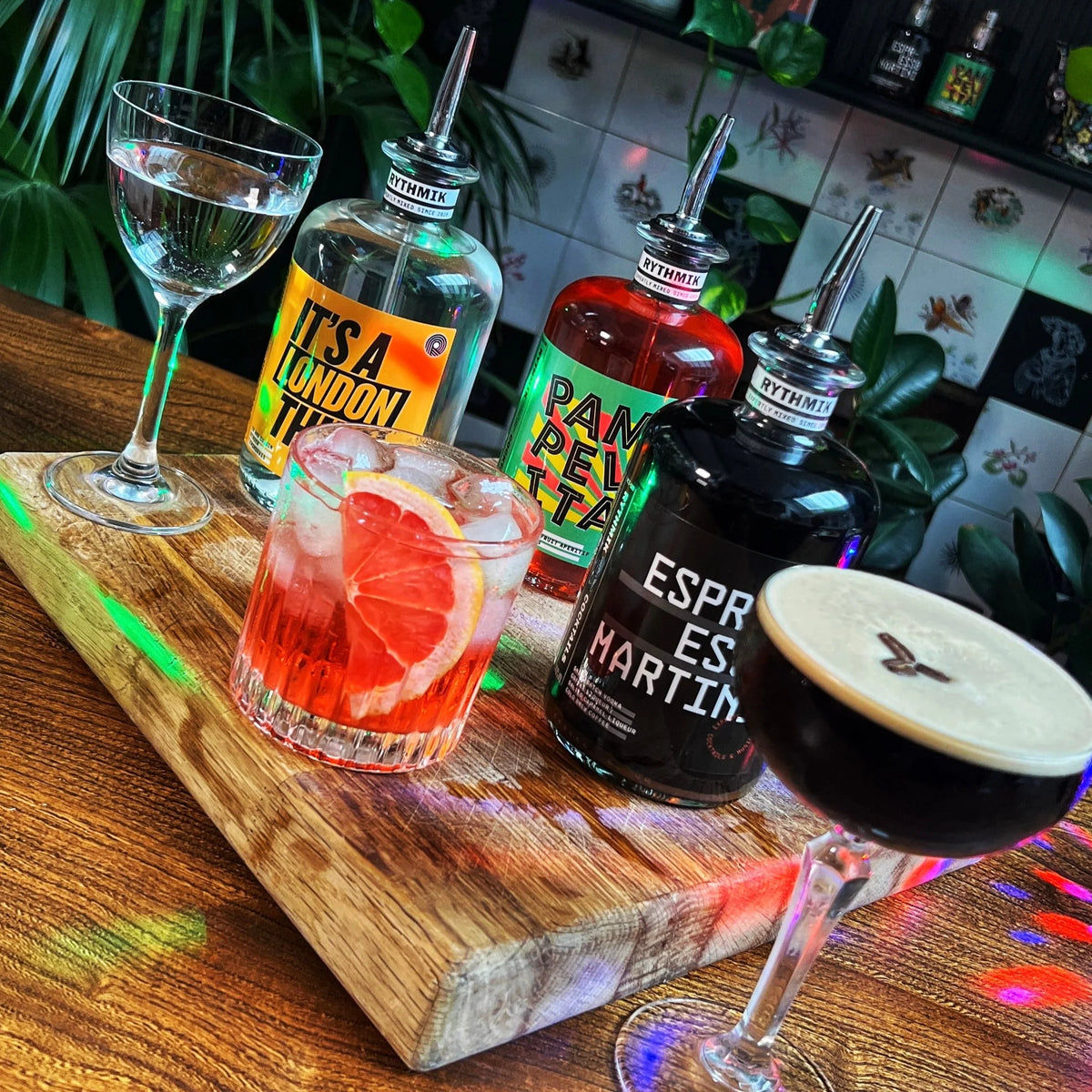 Cocktails and music are part of the same Rythmik experience.